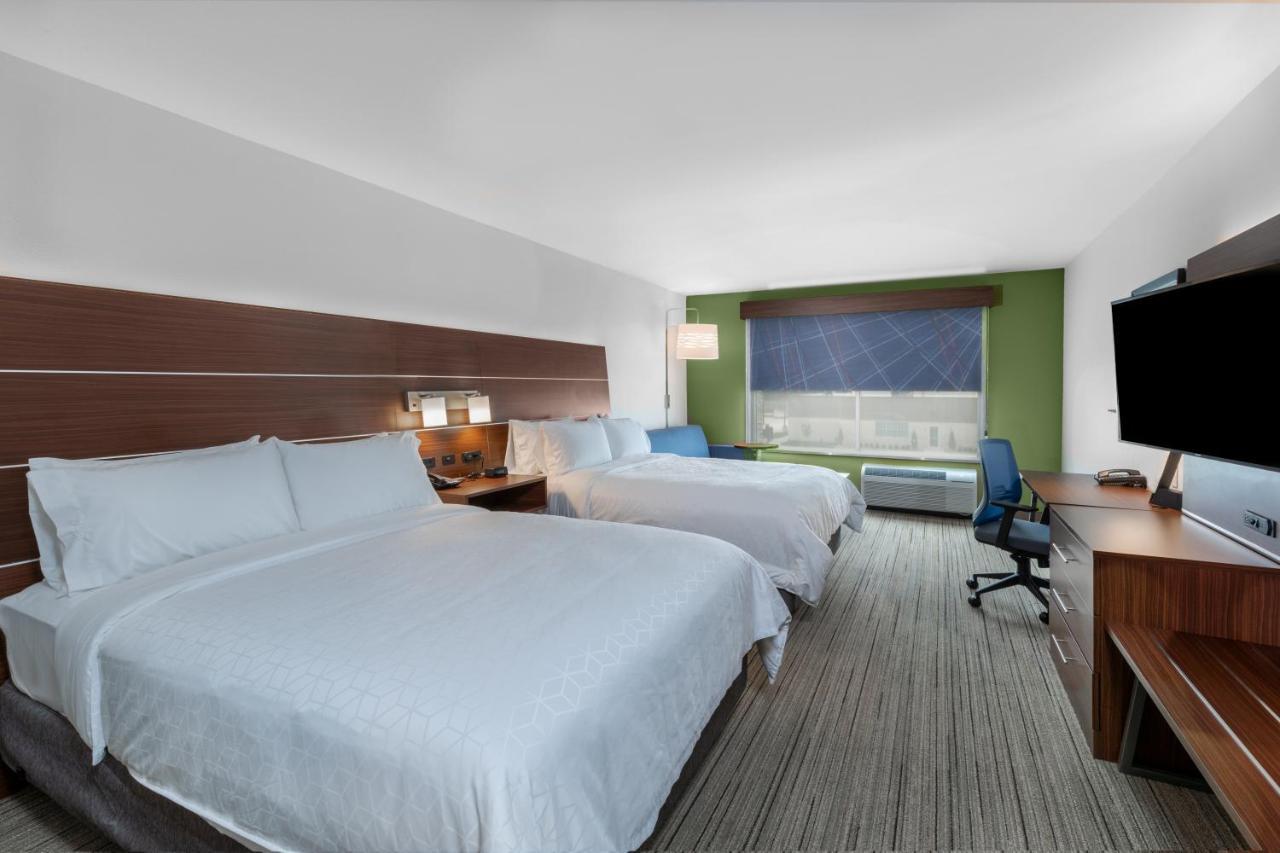 Holiday Inn Express & Suites - Parsons, An Ihg Hotel 외부 사진